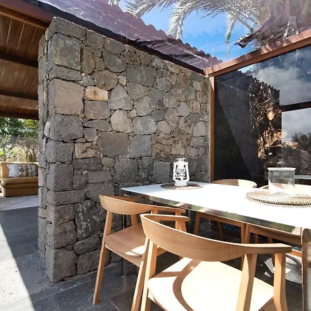 La Casita De La Orilla De Penate Santa Brigida (Gran Canaria)