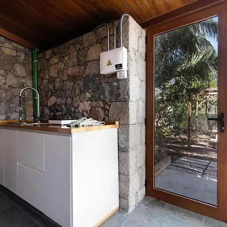 La Casita De La Orilla De Penate Santa Brigida (Gran Canaria)