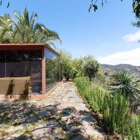 La Casita De La Orilla De Penate Santa Brigida (Gran Canaria)